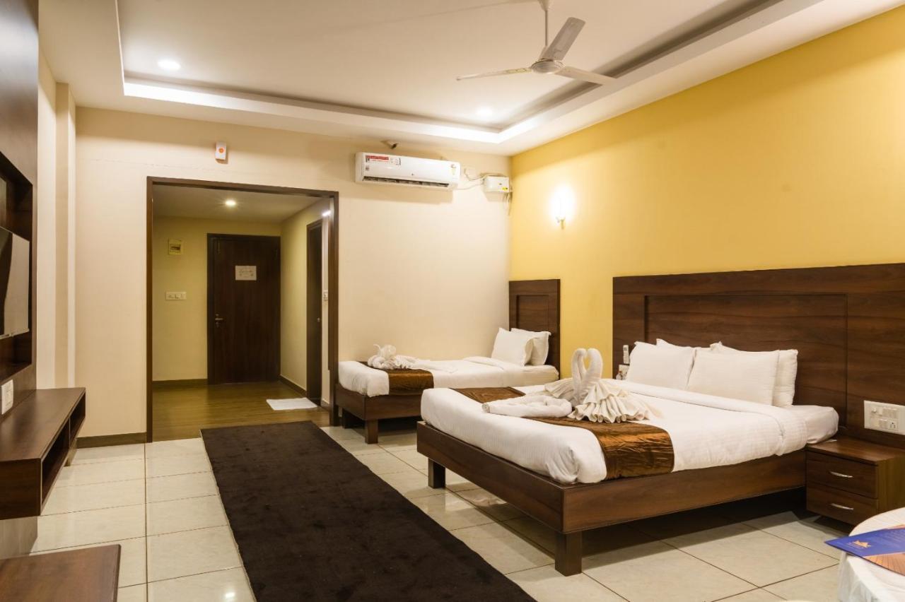 The King'S Meadows Hotel Golhalli ภายนอก รูปภาพ