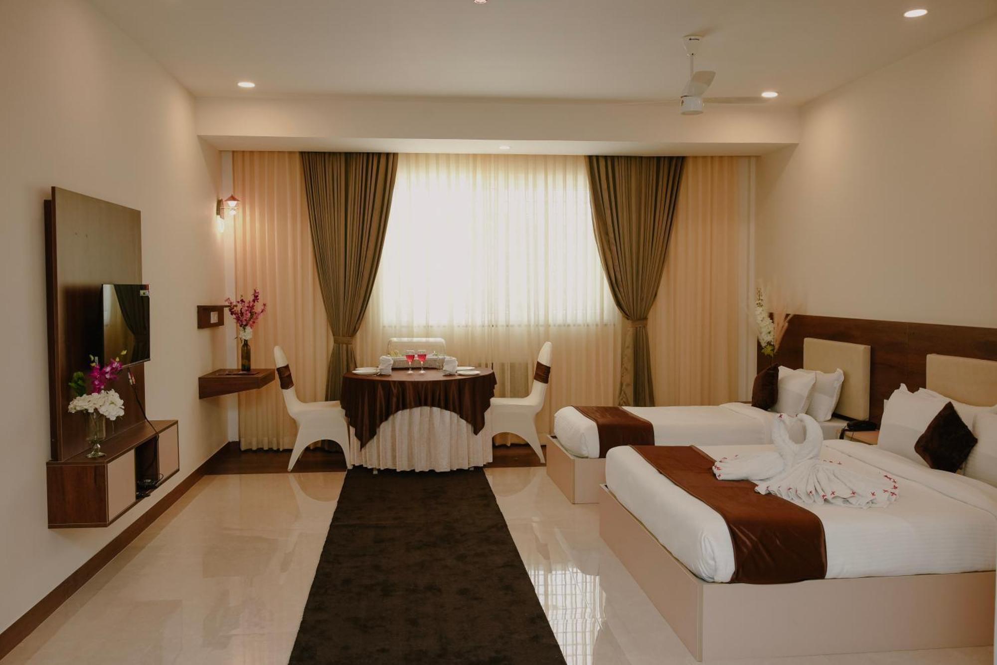 The King'S Meadows Hotel Golhalli ภายนอก รูปภาพ