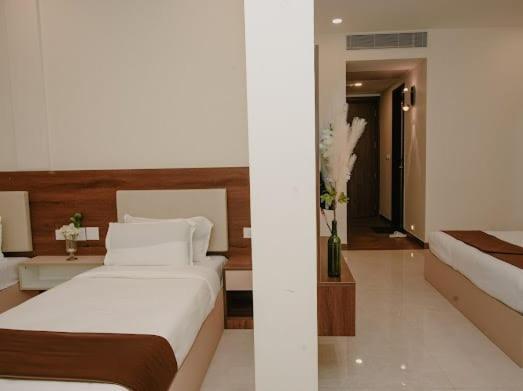 The King'S Meadows Hotel Golhalli ภายนอก รูปภาพ
